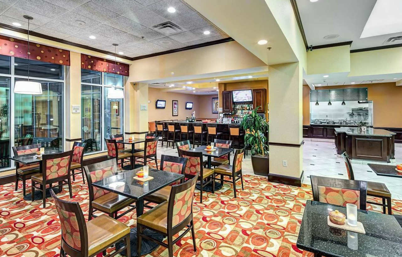 奥古斯塔希尔顿花园酒店 奧古斯塔 外观 照片